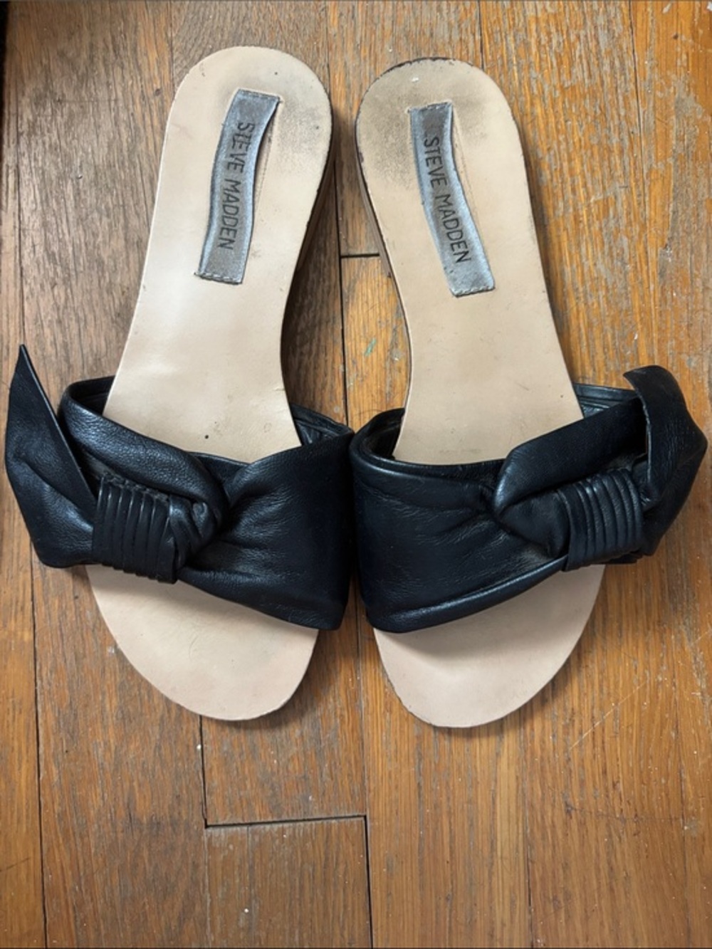 Steve Madden Black Leather Knot Slide Mules sandals size 6